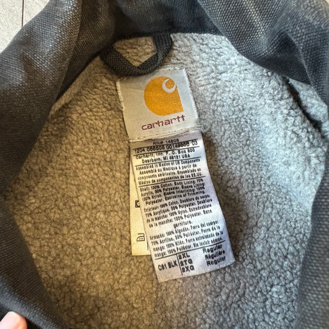 칼하트 정품 C61 블랙 덕 초어 자켓  상품이미지6