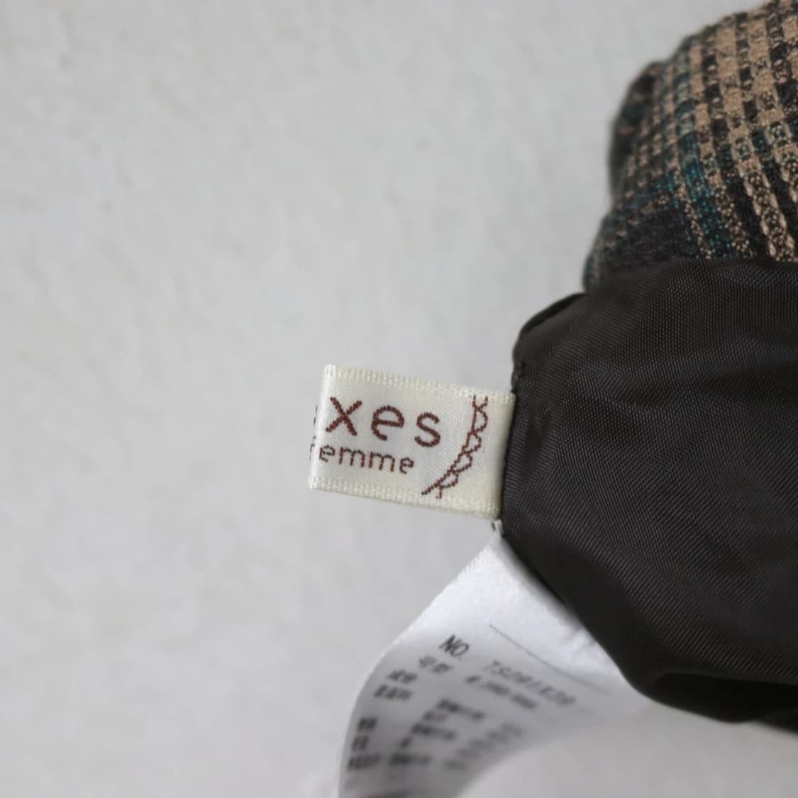 액시즈 팜 체크 언발 버클 롱 스커트 62440 상품이미지6