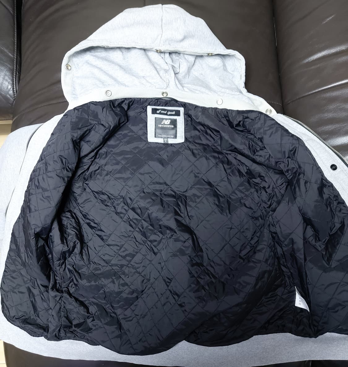 뉴발란스 안감 퀼팅패딩 후드 집업 90(S)

 상품이미지5