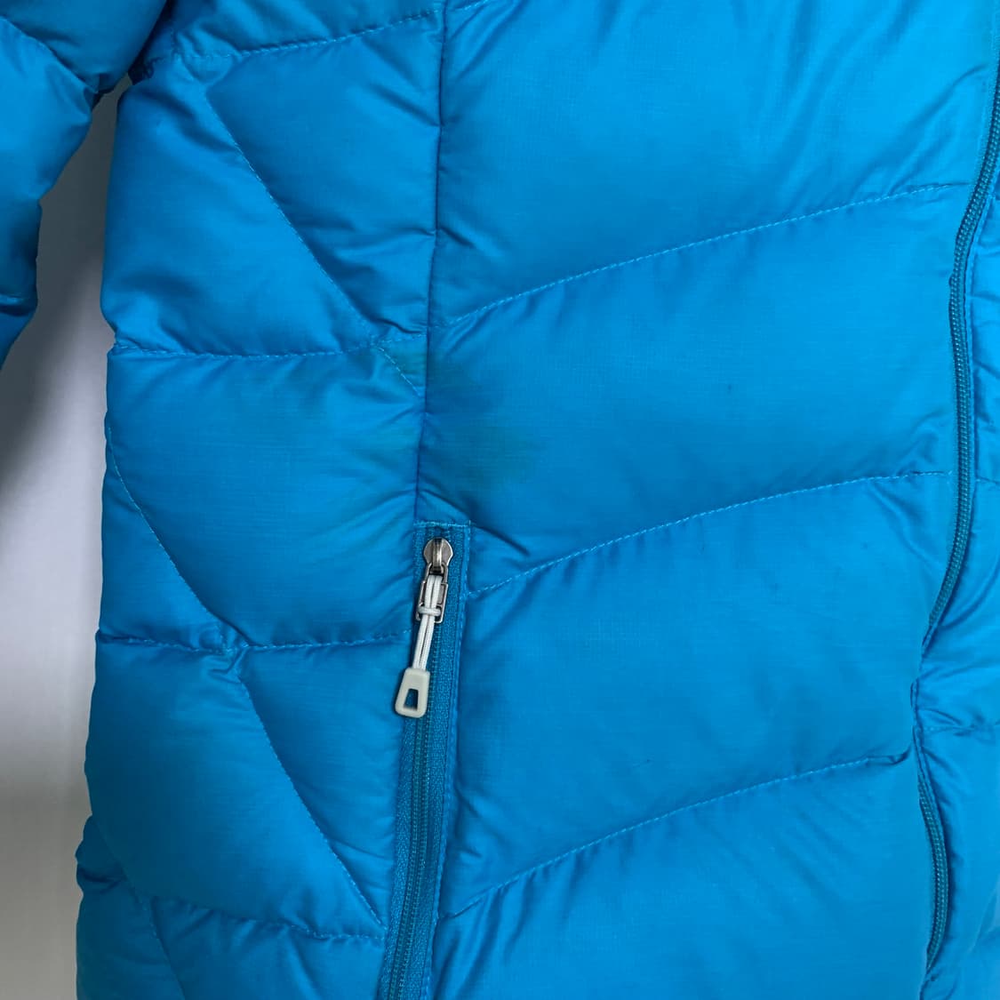 파타고니아 빈티지 여성용 스카이블루 경량 후드 패딩 점퍼 XS 상품이미지3