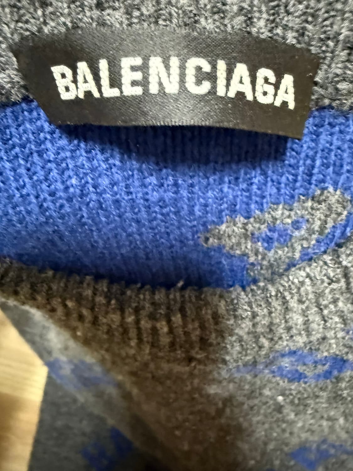 발렌시아가 멀티로고 니트 m 상품이미지2