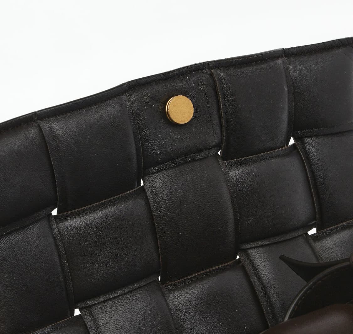 [A급] 보테가베네타 패디드 카세트 숄더 크로스백 판매합니다!!! 상품이미지7