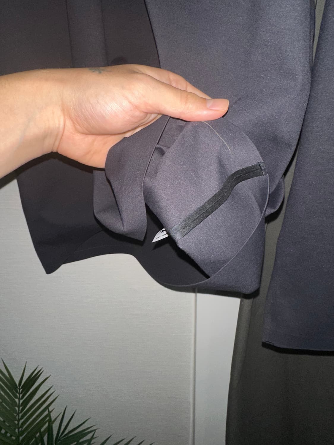 데상트 얼터레인 L/S 크루넥 상품이미지9