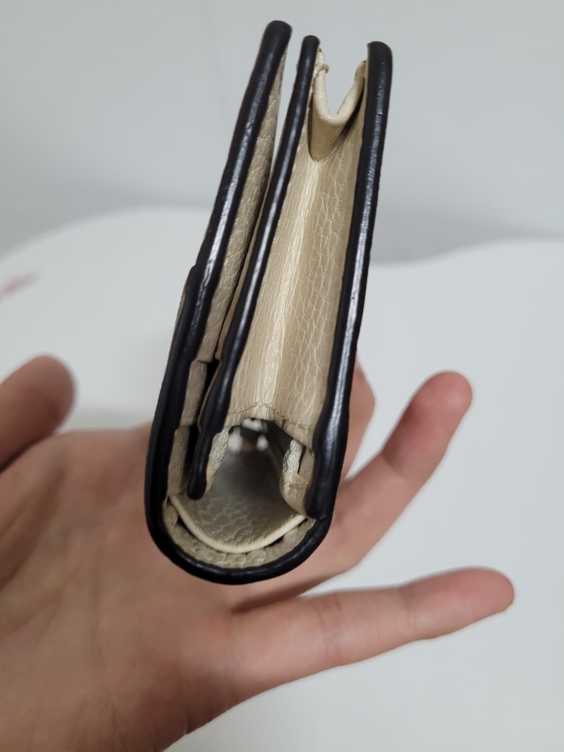 구찌 GG 마몬트 수프림 중지갑 금장 상품이미지8