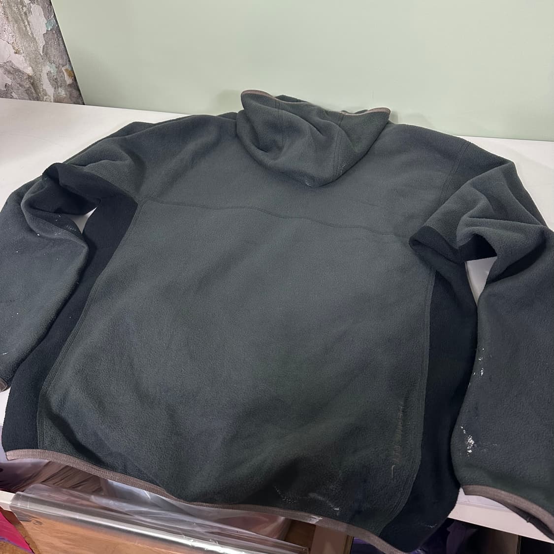 95 나이키ACG 차콜 써마핏 폴라텍 페인팅 플리스 후드티 상품이미지4