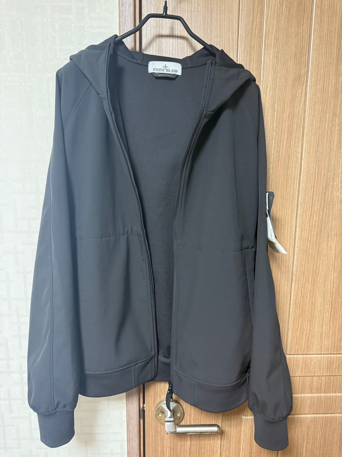 스톤아일랜드 라이트 소프트쉘 ( 집업, 바람막이 ) 상품이미지1