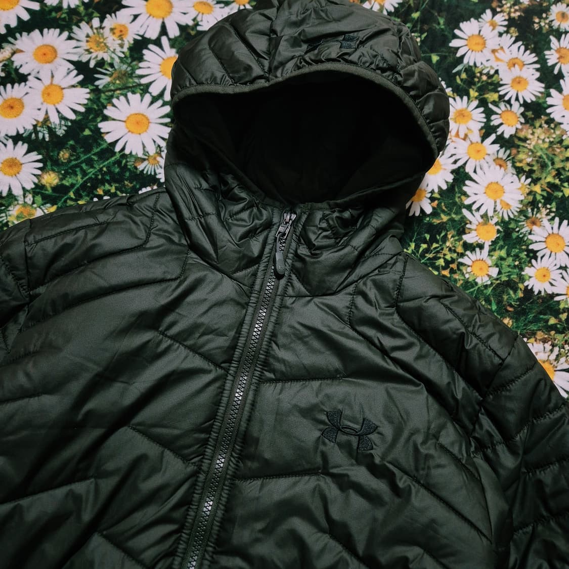 언더아머 콜드기어 리액터 후드 경량 패딩 자켓 SM 새상품 상품이미지2