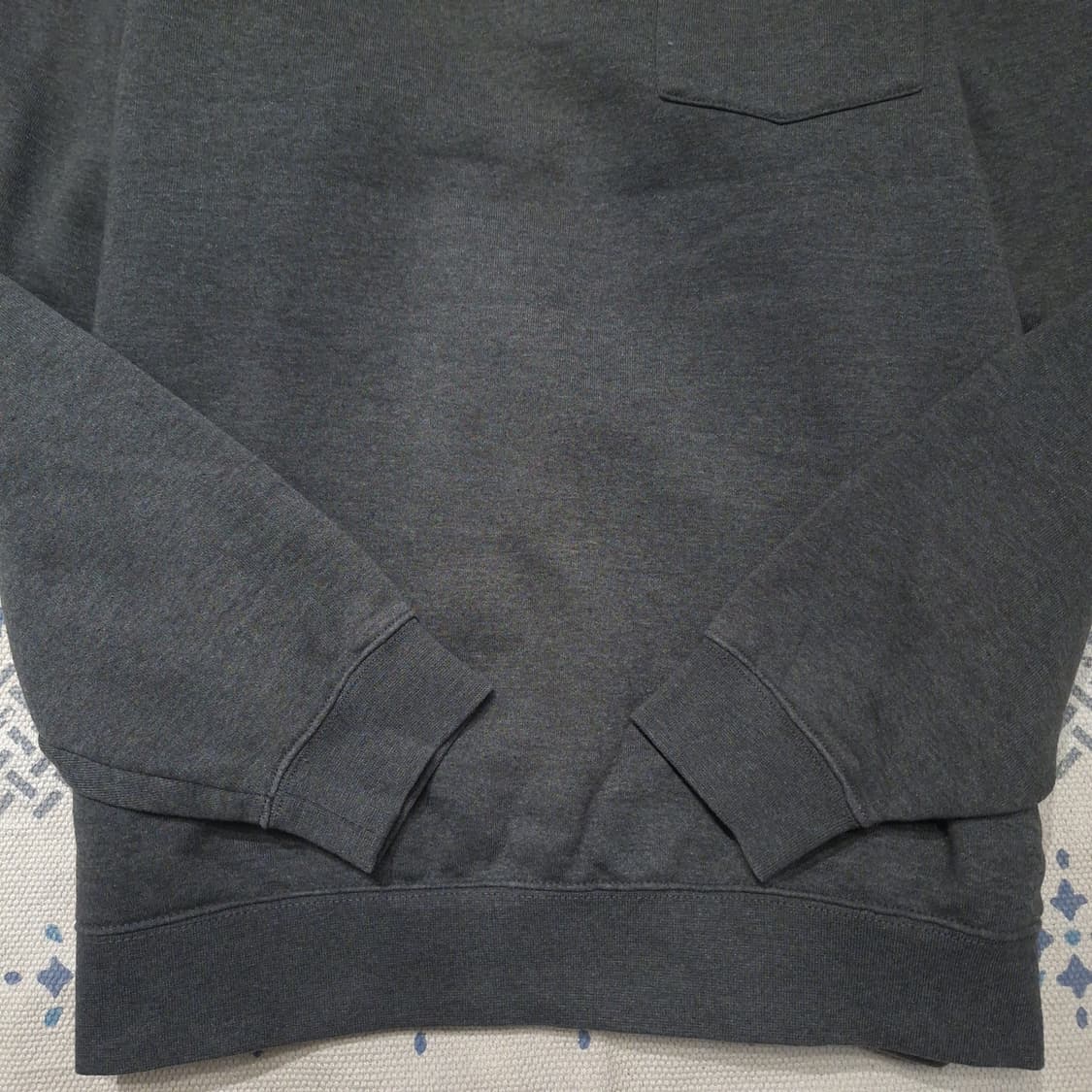 칼하트 그레이 체스트포켓 로고패치 기모 맨투맨 티셔츠 XL-2XL 상품이미지6