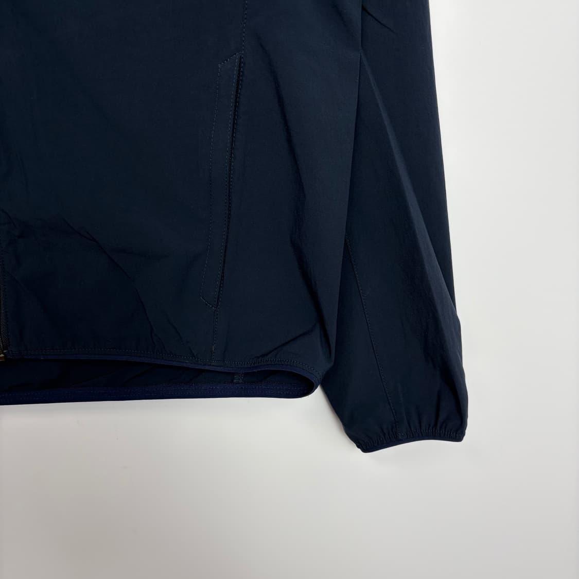 노스페이스 마운틴 소프트쉘 바람막이 자켓 상품이미지6