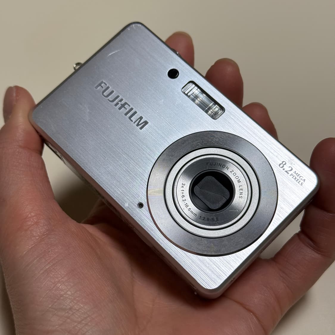 후지필름 파인픽스 J10 빈티지 디카 디지털카메라 실버 상품이미지2