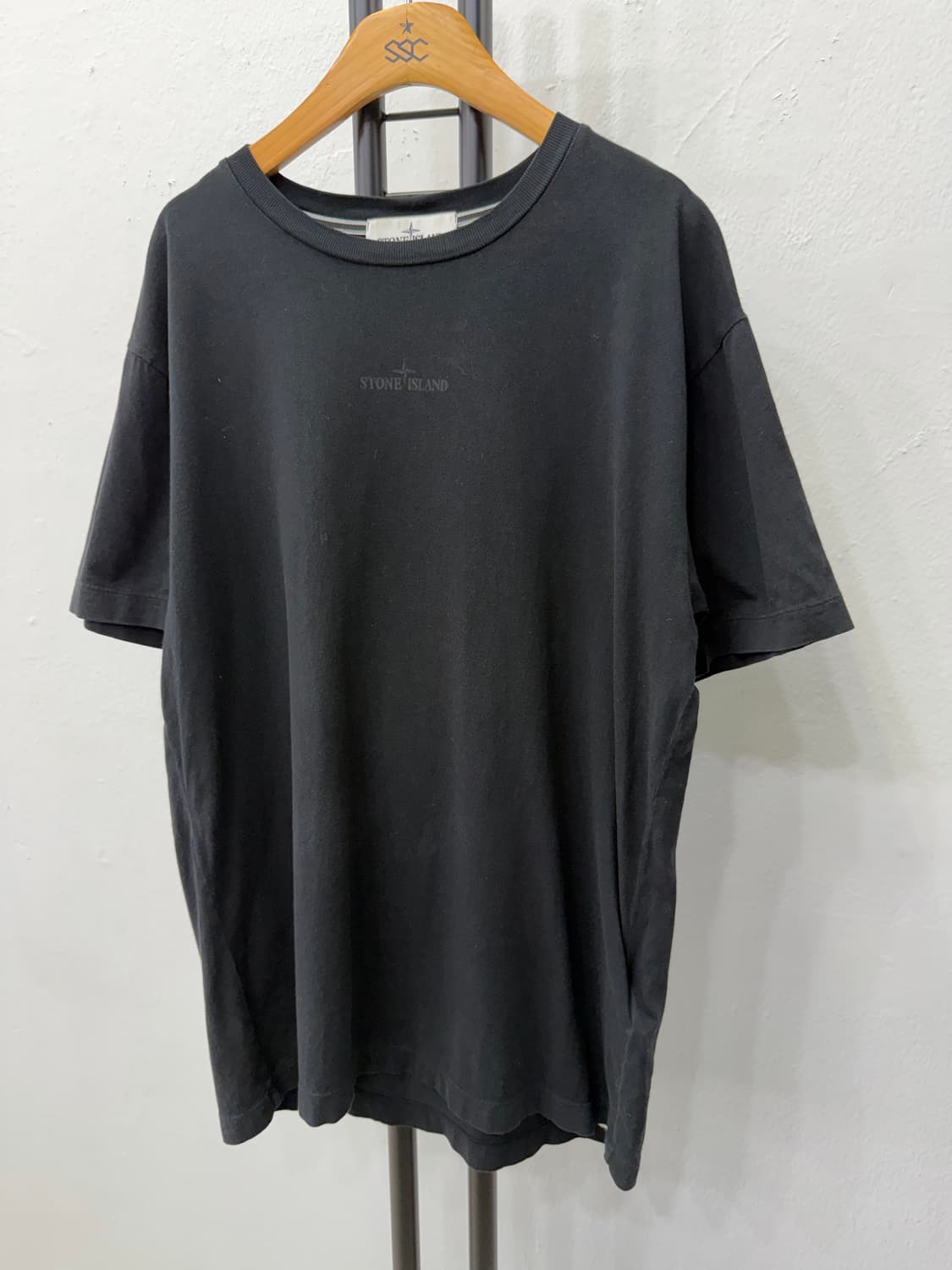 매장판정품) 스톤아일랜드 신형 반팔 티셔츠 L 상품이미지3