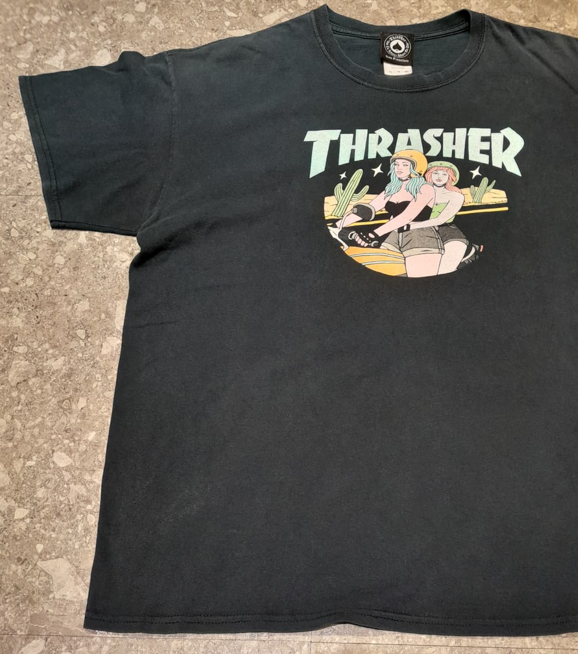 💥트레셔 빈티지 반팔 네이비 (XL)
 상품이미지4