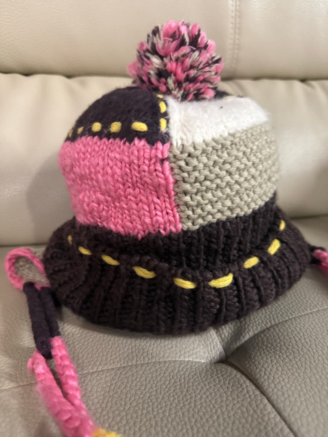 Color mix earflap detail benie 상품이미지3