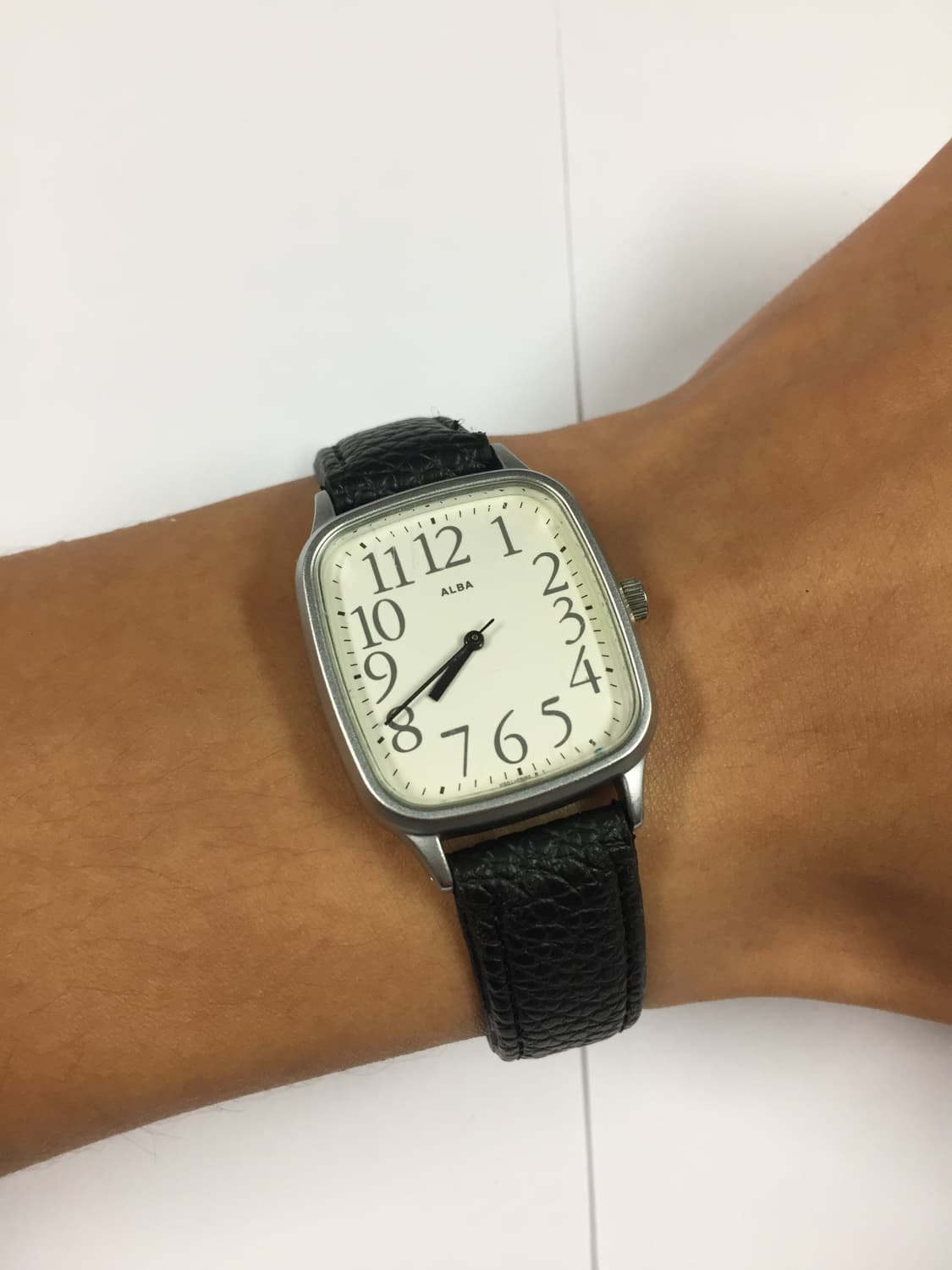 90s seiko alba square arabic quartz 상품이미지3