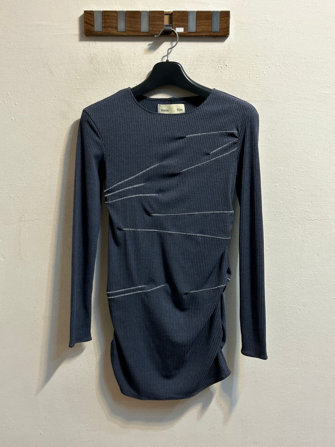 마뗑킴 드레이프 롱슬리브 탑 상품이미지1