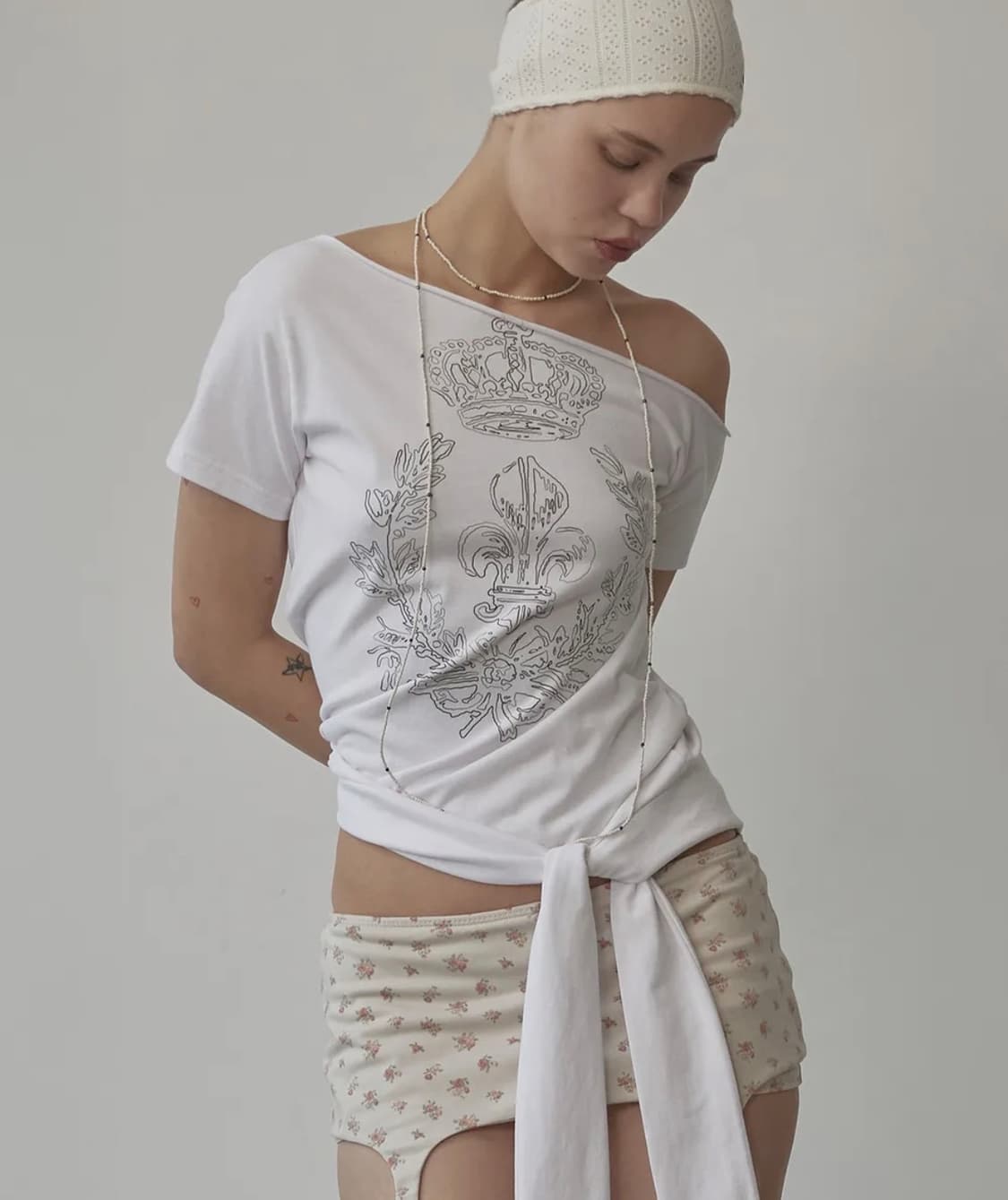 스컬프터-Chateau Shithole Tie Tee White 상품이미지1