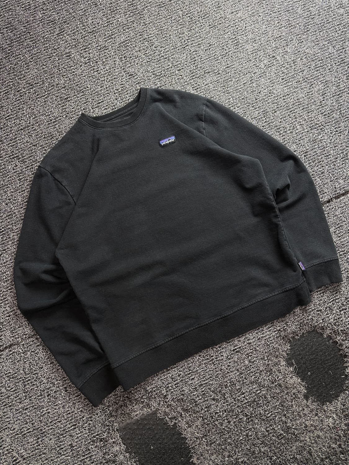 파타고니아 스몰로고 크루넥 맨투맨 3924 상품이미지1