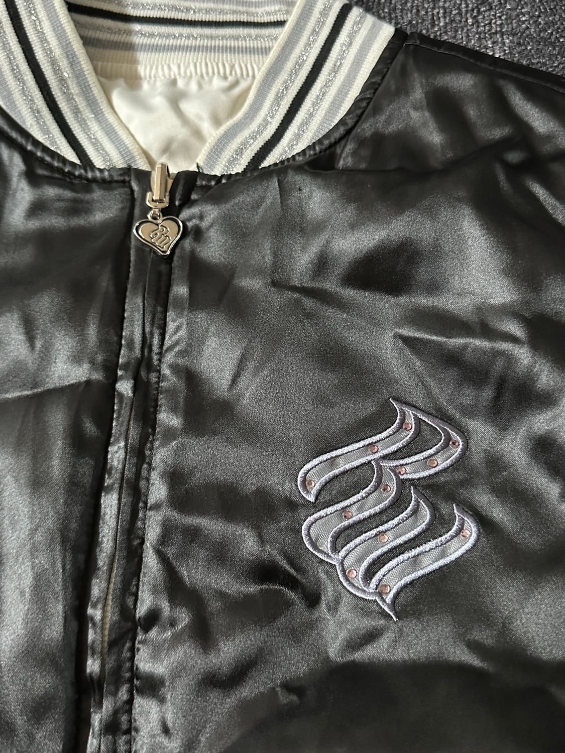 Rocawear 리버시블 큐빅 사틴 봄버 자켓  L 사이즈 상품이미지7