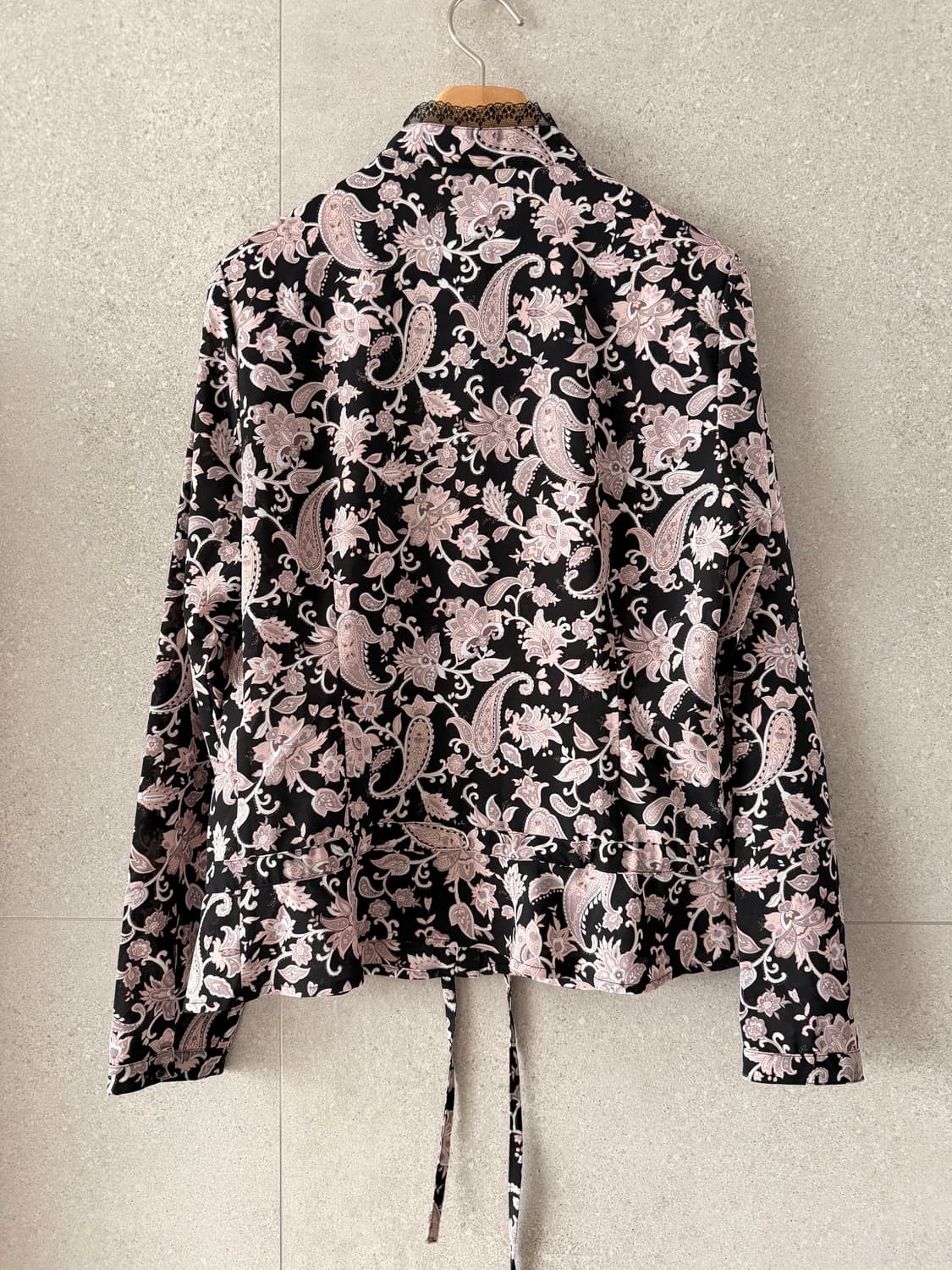 페이즐리 블랙 레이스 블라우스 긴팔 상품이미지4