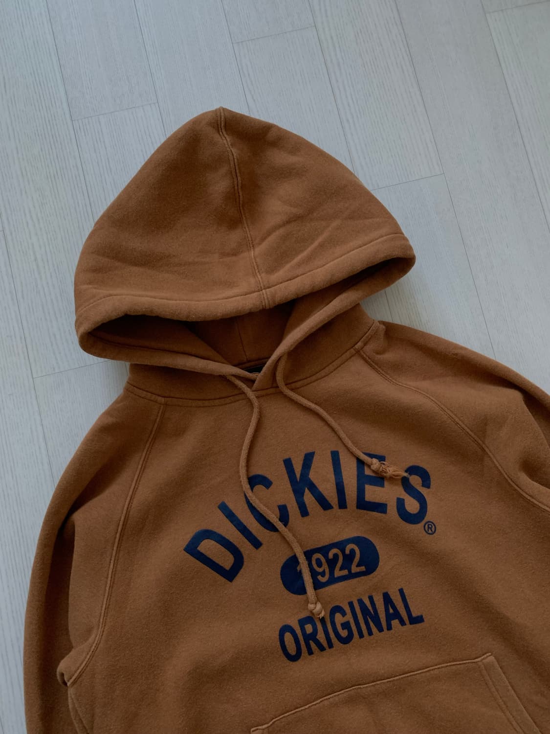 디키즈 중앙 프린팅 브라운 후드티 상품이미지3