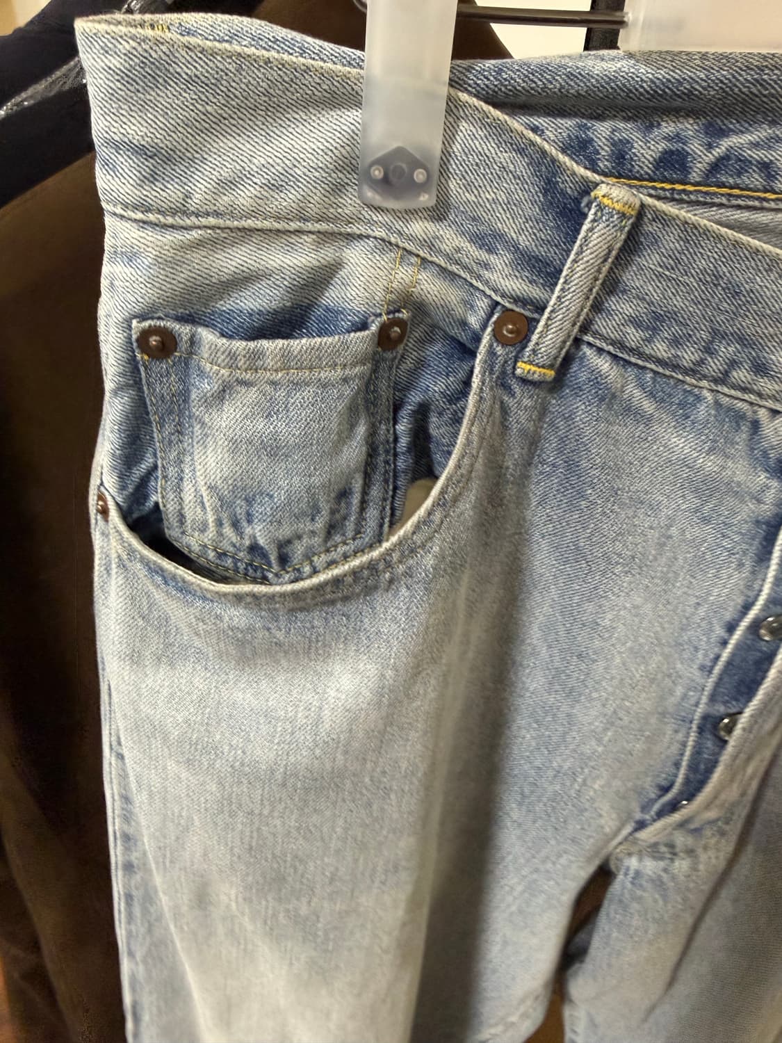 [2] 코모리 22aw 블리치 데님 팬츠 해 상품이미지3