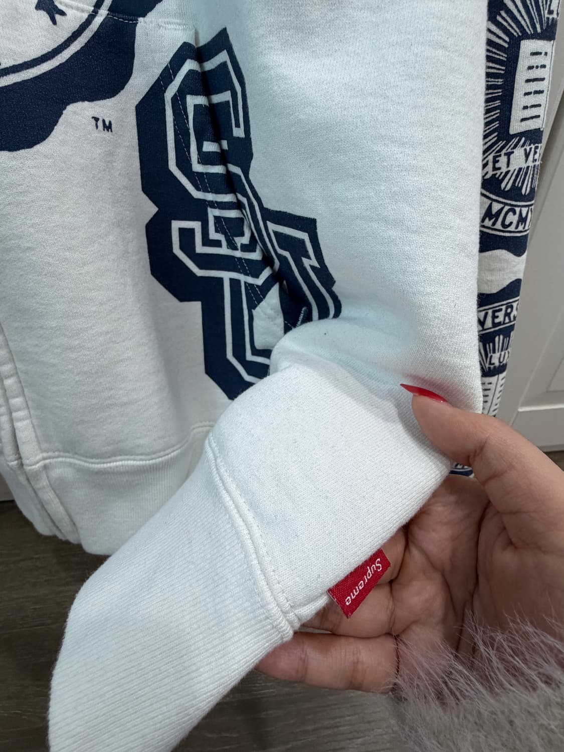 슈프림 knowledge 후드집업 화이트 L 사이즈 상품이미지5