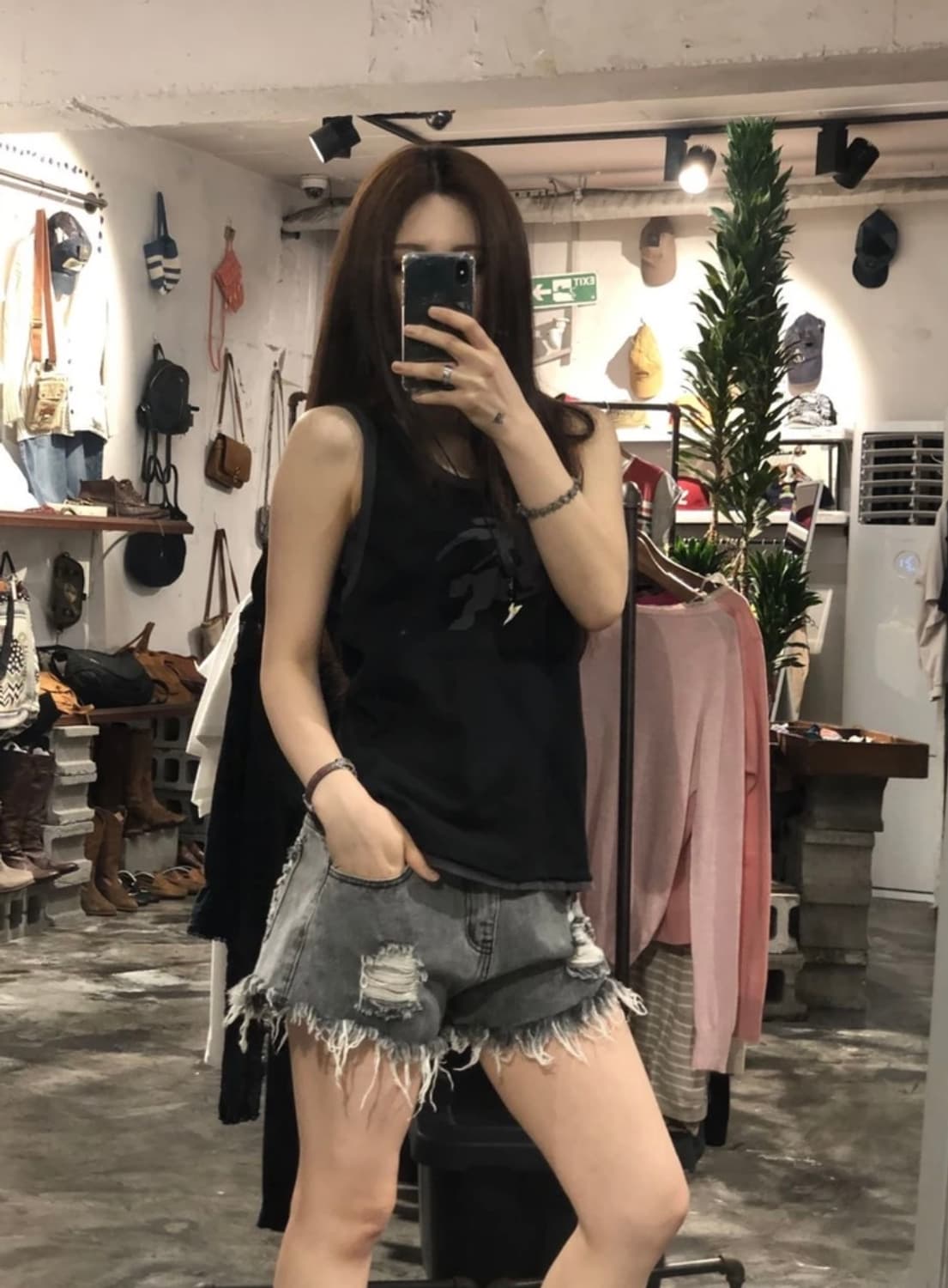 [2464]Burberry black label sleeveless 상품이미지2