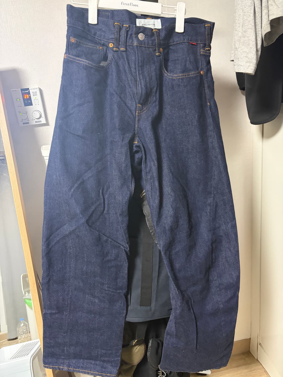 아나크로놈 context DRAPING STARIGHT DENIM 32 상품이미지1