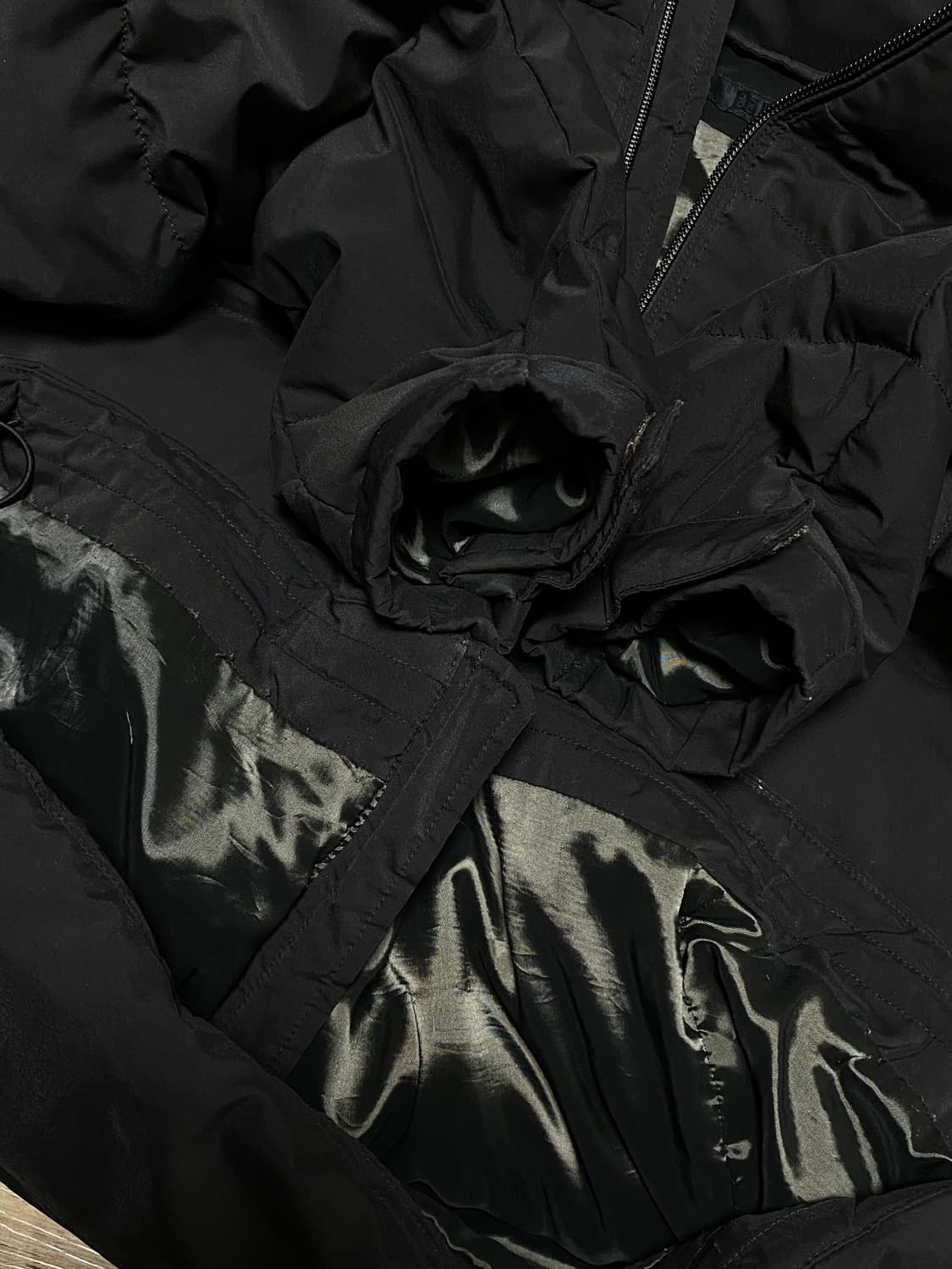 유니클로 심리스 다운 다크 브라운 XL 상품이미지6