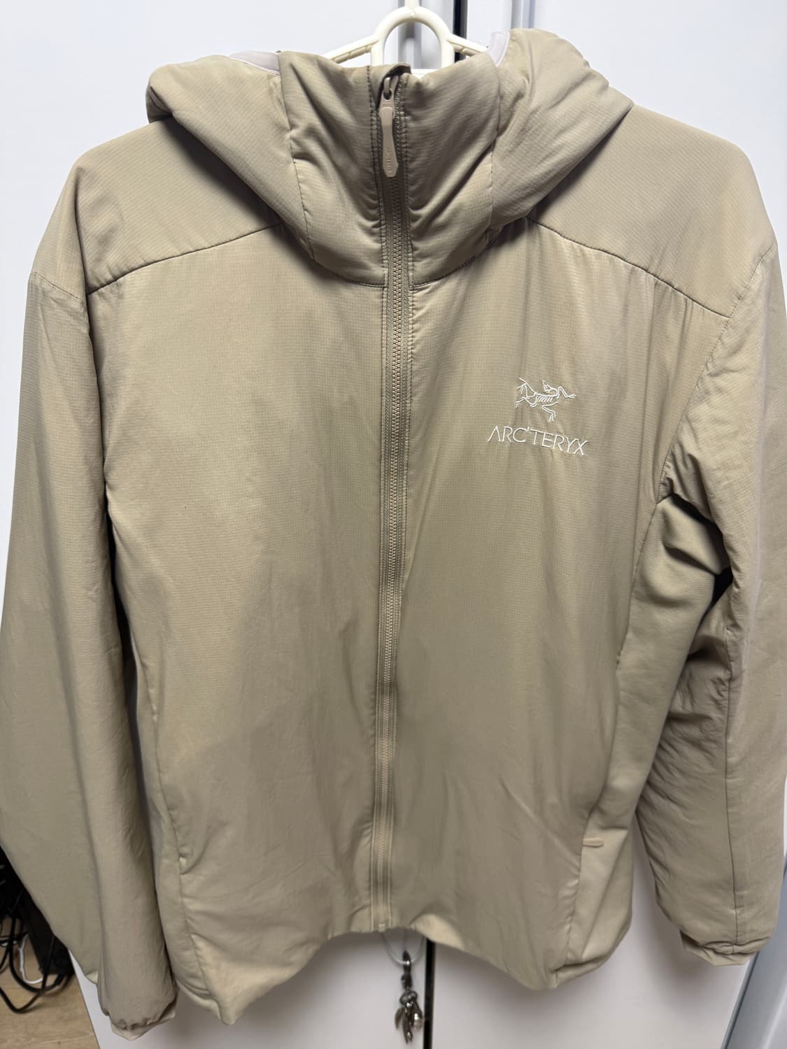 아크테릭스 아톰 스모크 블러프 M 상품이미지1