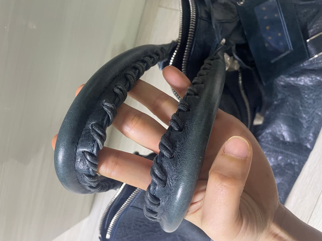 발렌시아가 자이언트 모터백 시티백 워크 라지 상품이미지3