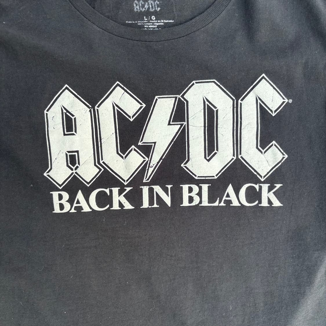 Ac/dc 백 인더 블랙 티셔츠 상품이미지4