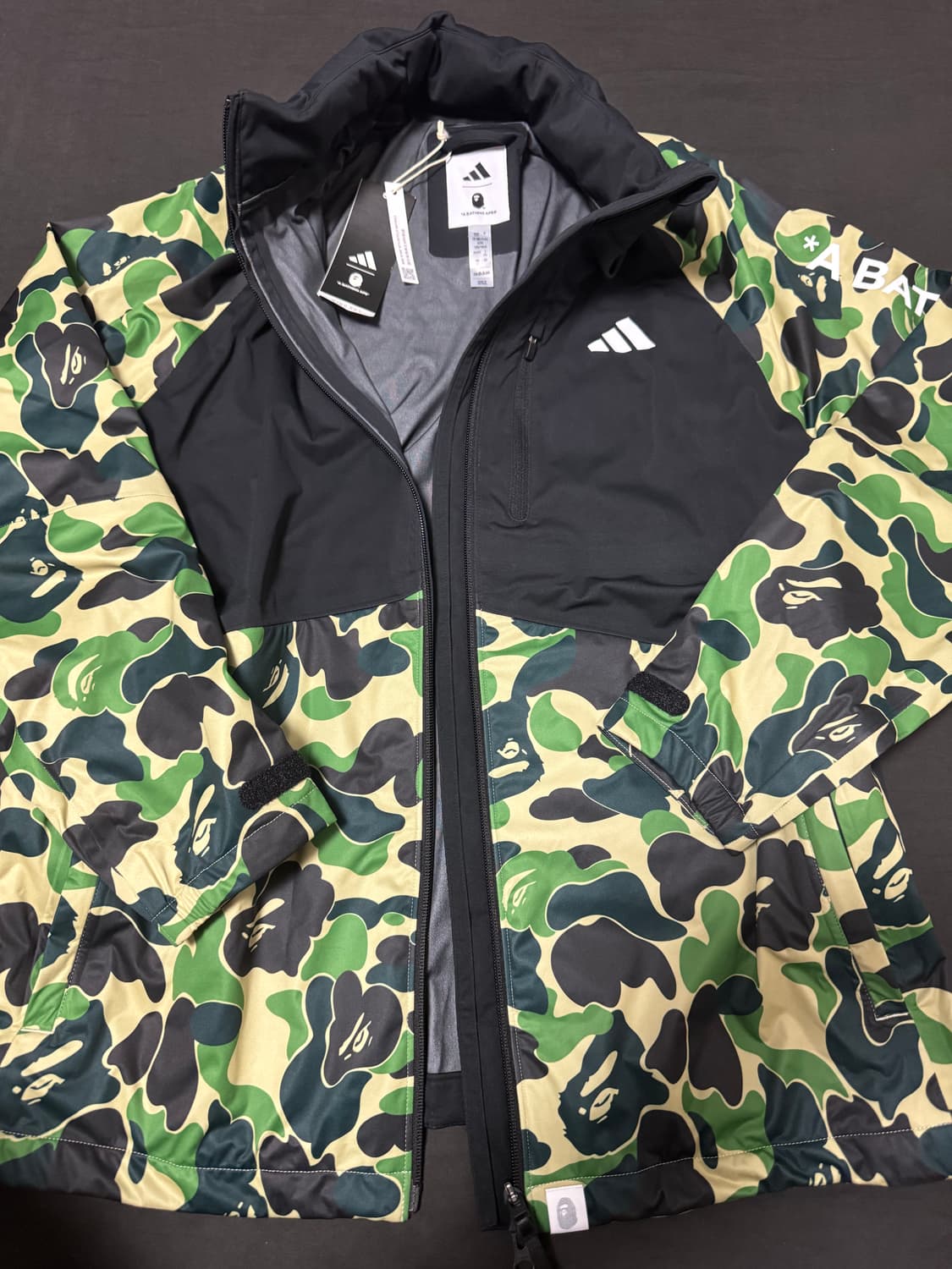 정품새제품 아디다스 베이프 카모 골프 윈드레디 자켓 XL 밀리터리 상품이미지1