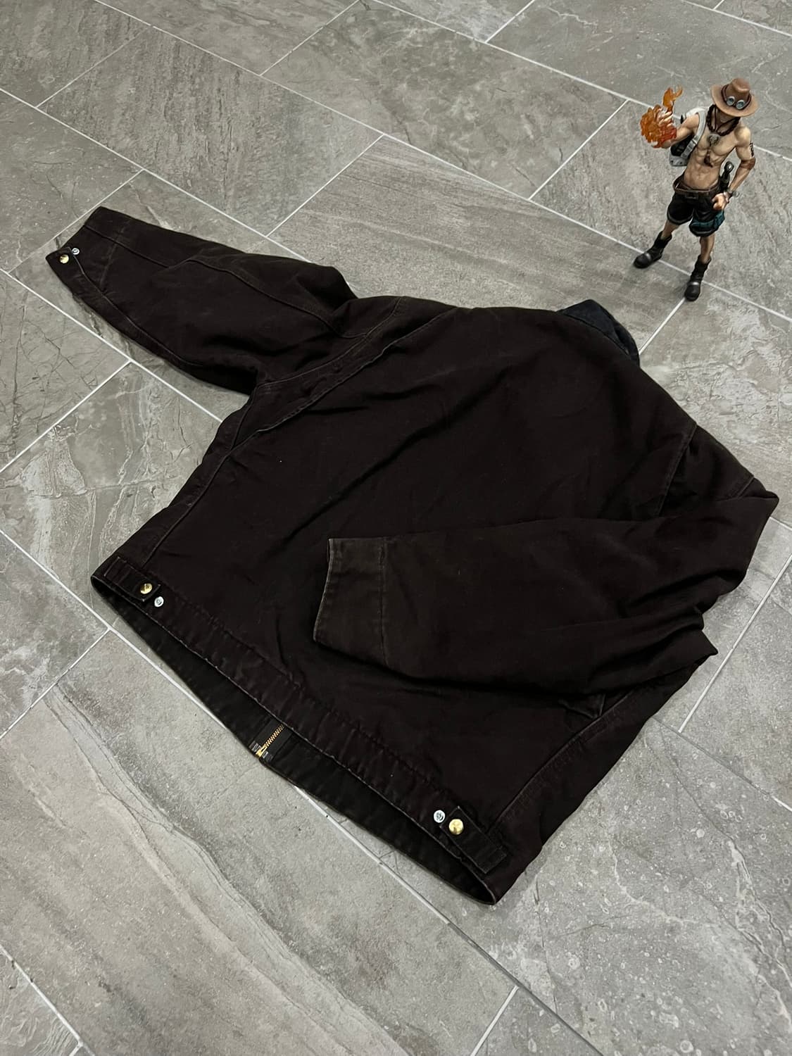( XL) 칼하트 디트로이트 자켓 J97 DKB 다크브라운 상품이미지9