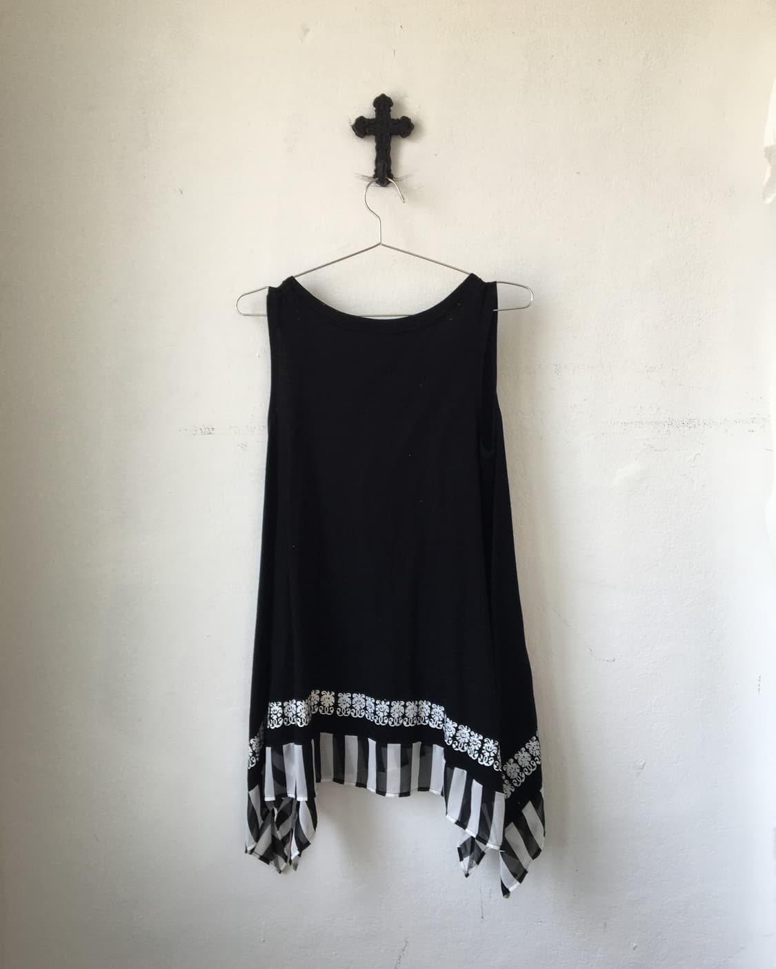 Sunao kuwahara Unbalanced sleeveless one 상품이미지3