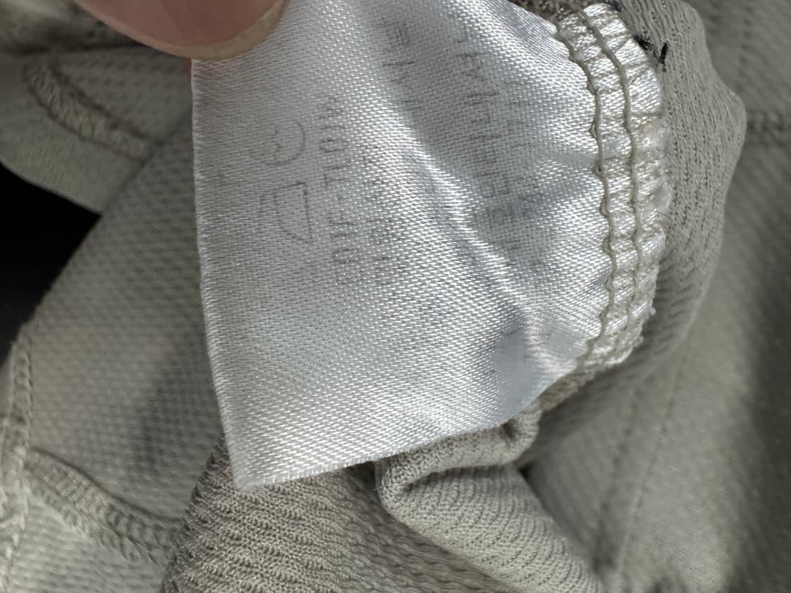 여성 아이더 베이지 등산 반집업 긴팔 티셔츠 상품이미지4