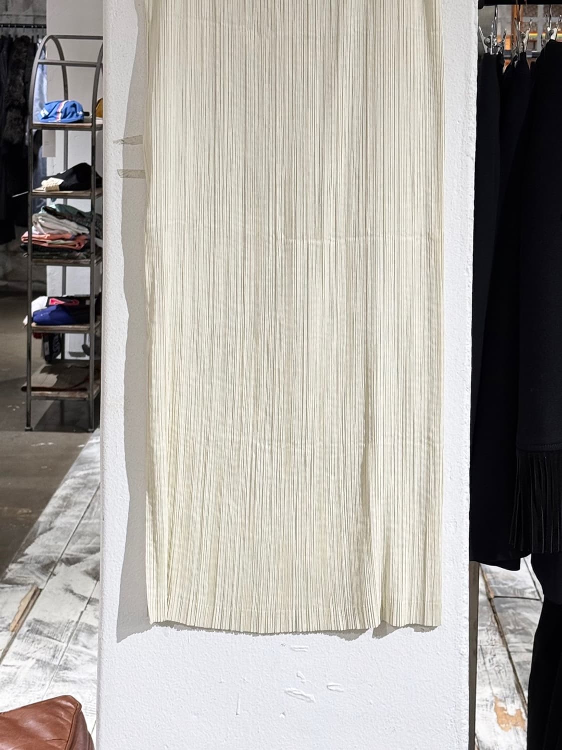 이세이 미야케 페테 아이보리 플리츠 롱 스커트 상품이미지6