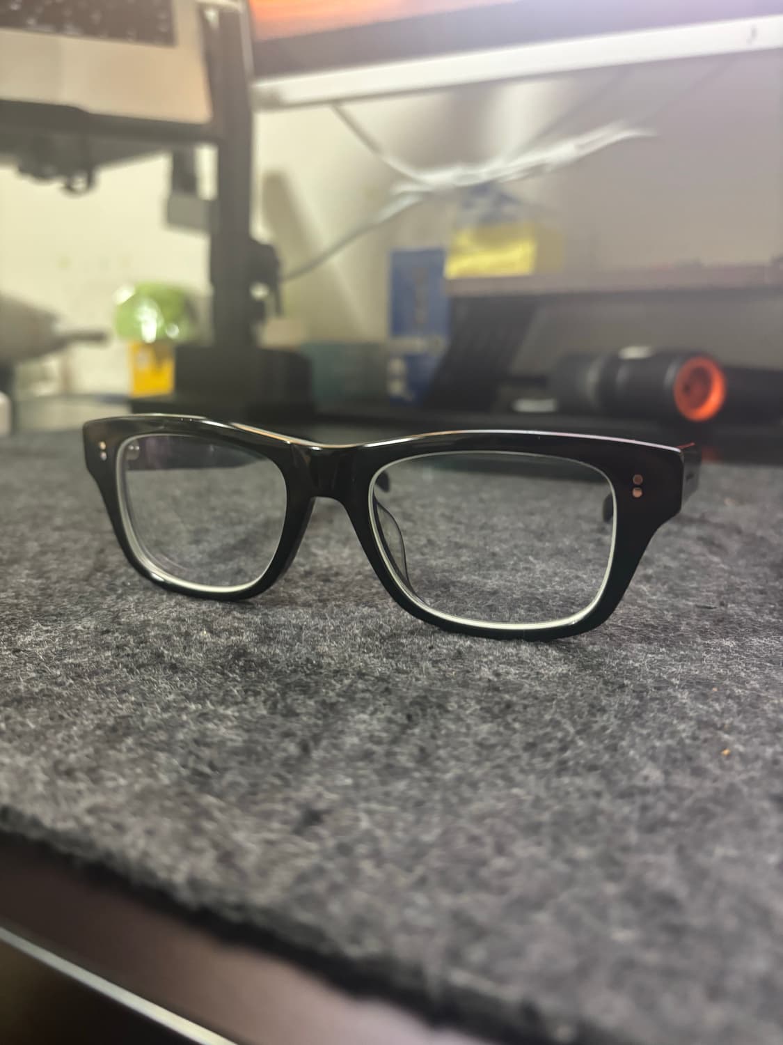 페이크미 네추럴본2 안경테 변요한 콜라보 상품이미지4