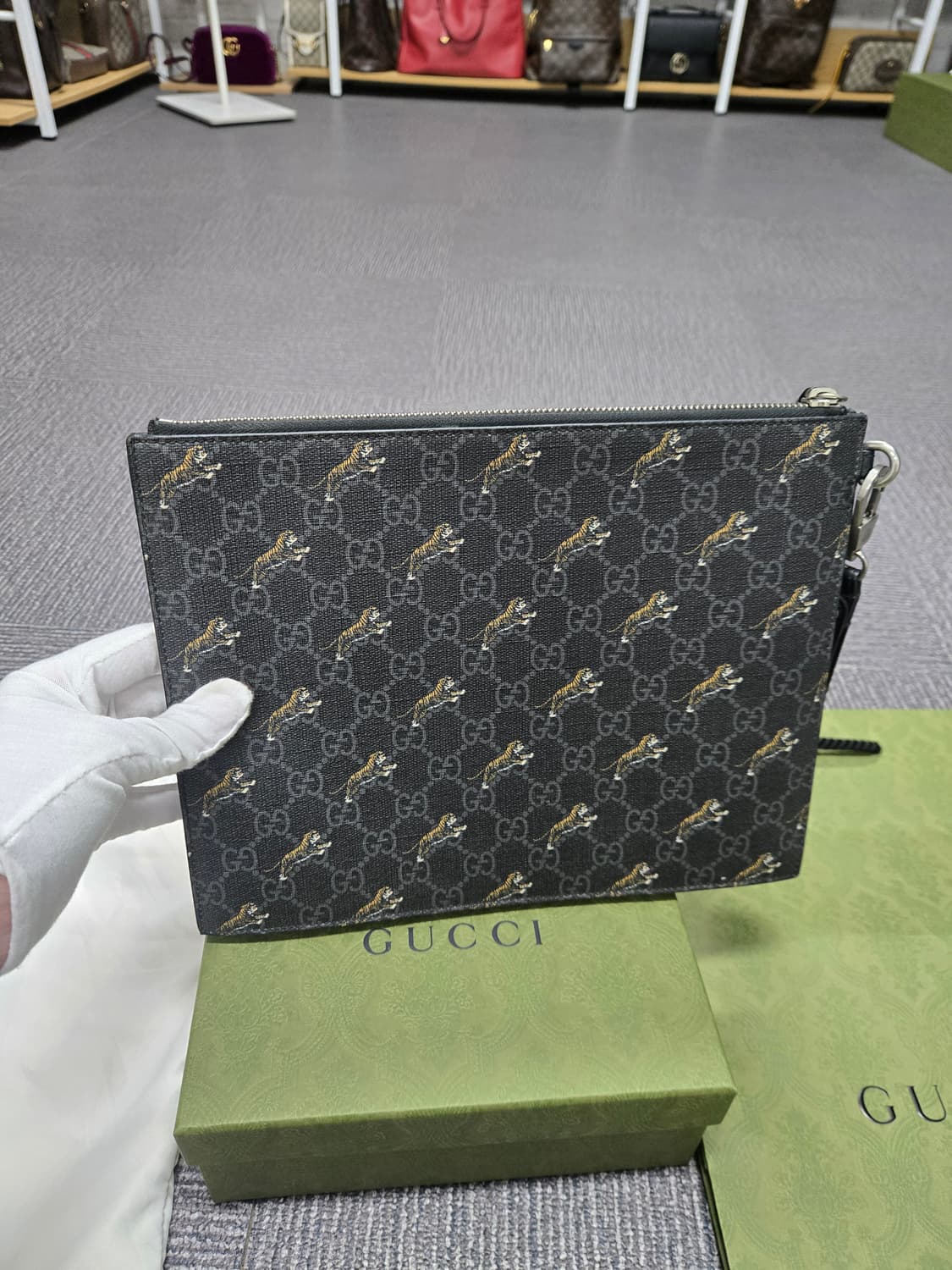 [특가][정품] 구찌 점핑타이거 클러치백 상품이미지2