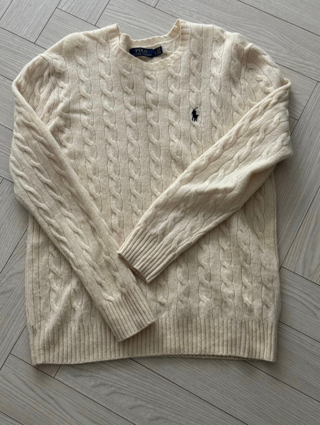 폴로 꽈배기 니트 아이보리 상품이미지1