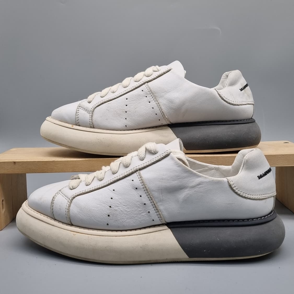 마뉴엘바르셀로 스니커즈 245 굽4 상품이미지1