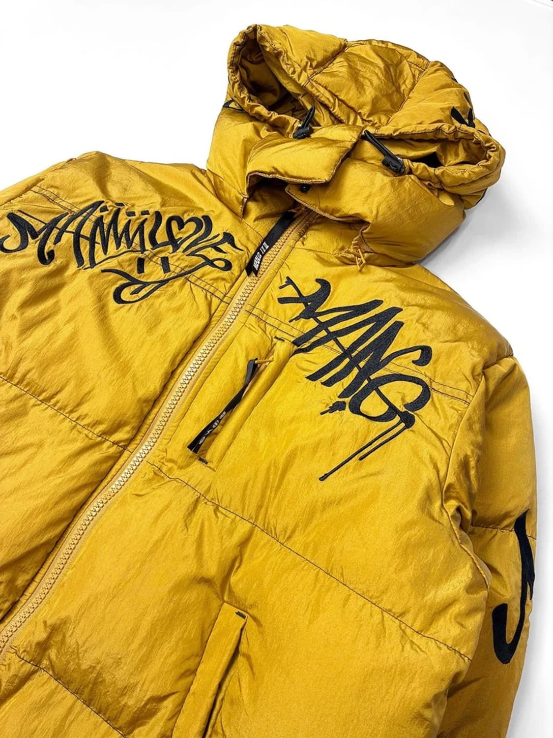 만지 MANG 19FW 웰론 자수 패딩 PN5459 상품이미지2