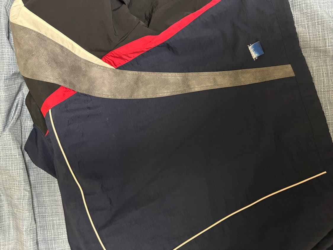 아더에러 milos jacket 상품이미지4