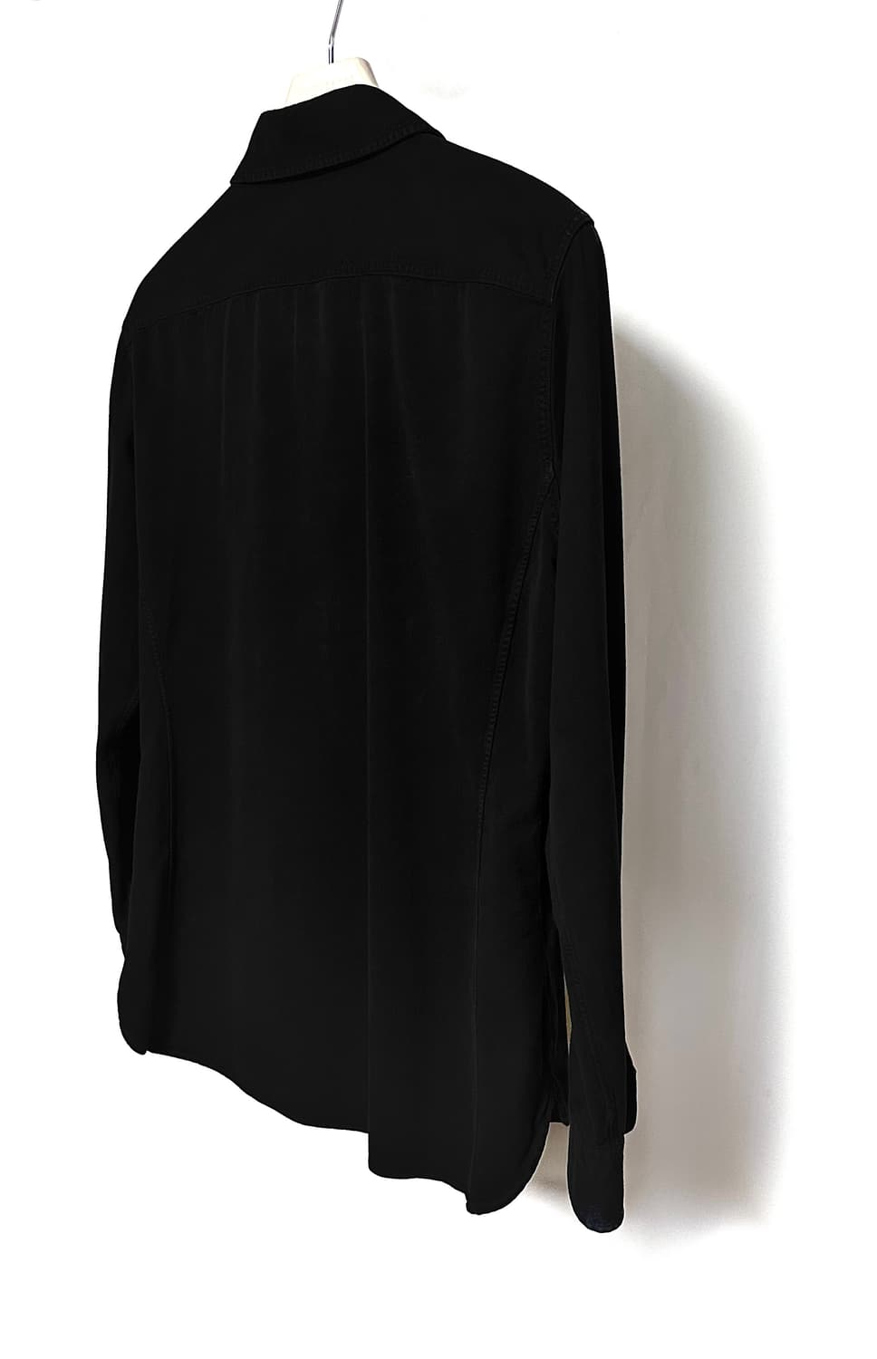 TOM FORD “ Western 블랙 워시드 셔츠 상품이미지7