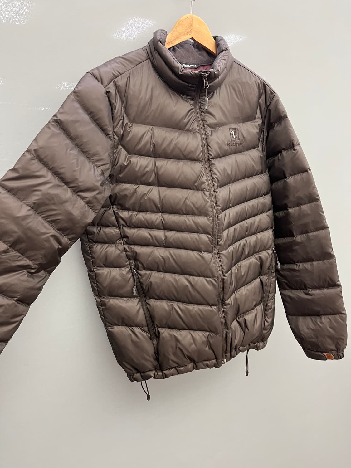 블랙야크 브라운 경량 패딩 자켓 상품이미지2