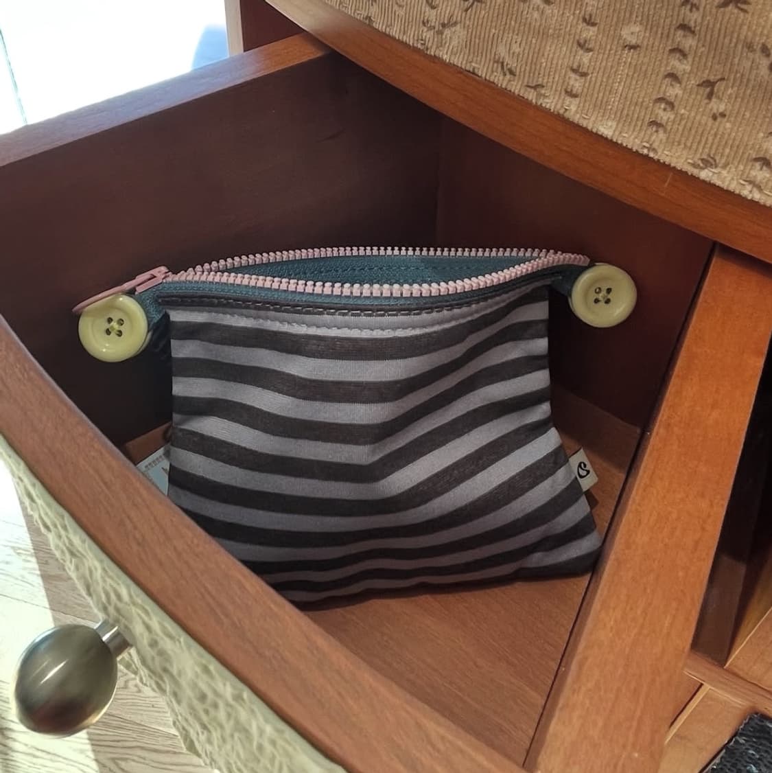 코이세이오 하우스 스트라이프 카드 지갑 파우치 단추 상품이미지6