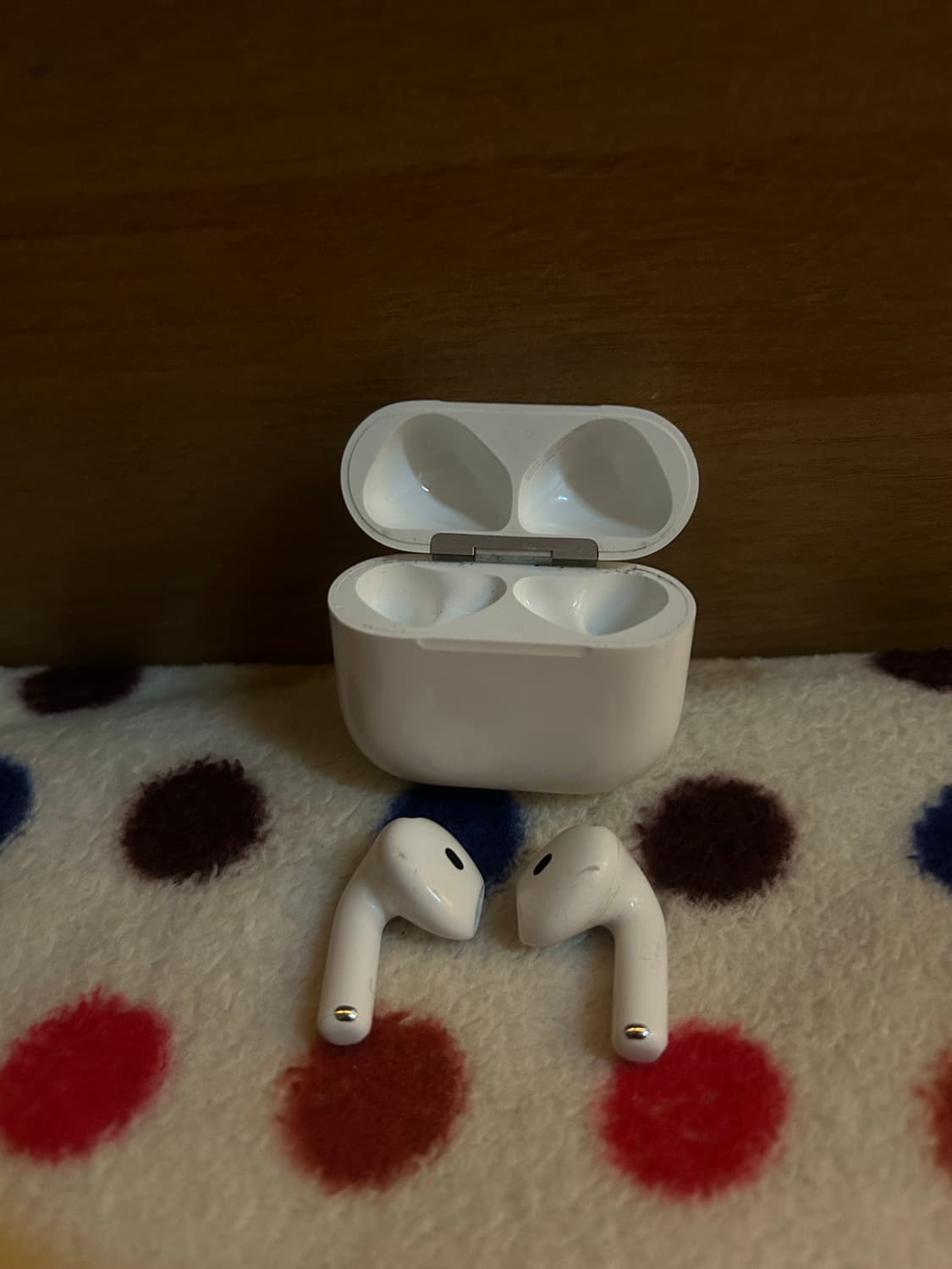 에어팟4 노캔 판매합니다 상품이미지4