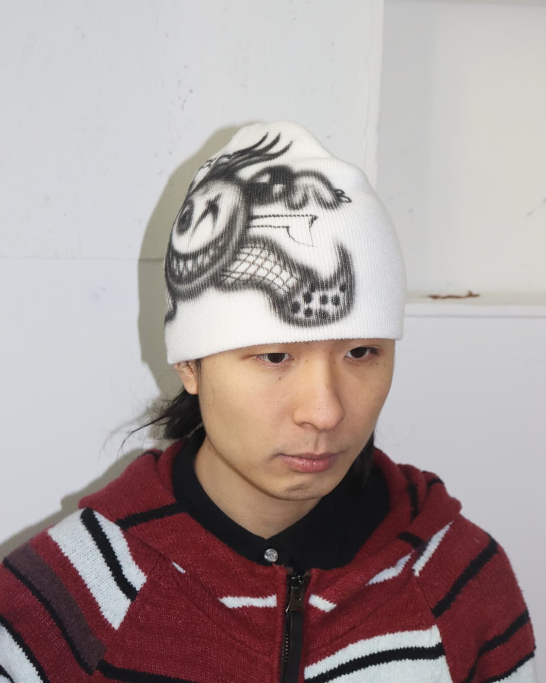 Ajile Le Cercle 핸드 일러스트레이트 니트 비니 상품이미지1