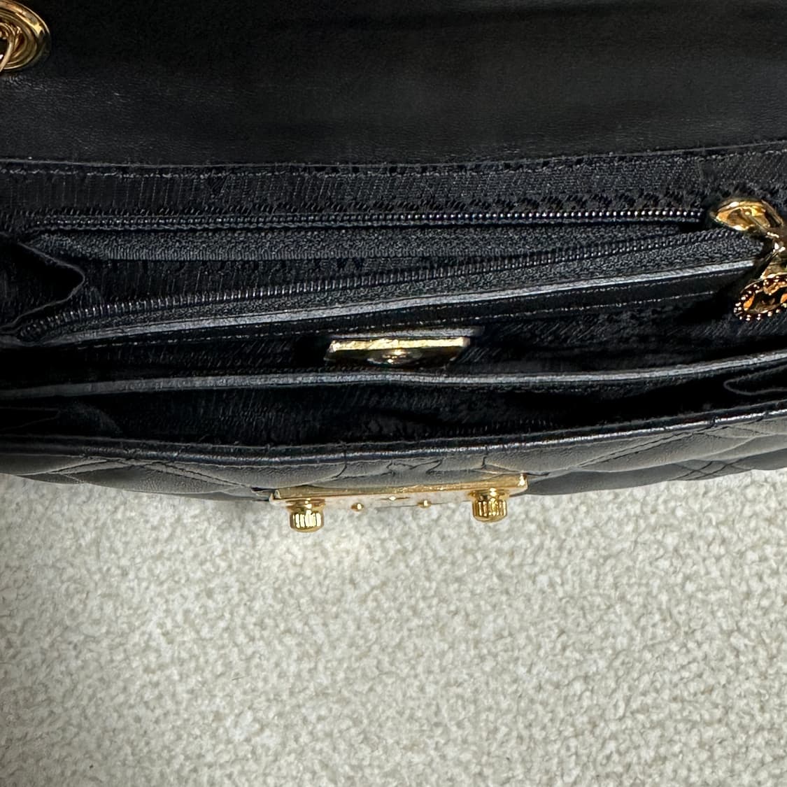 메트로시티 미니 체인백 상품이미지6