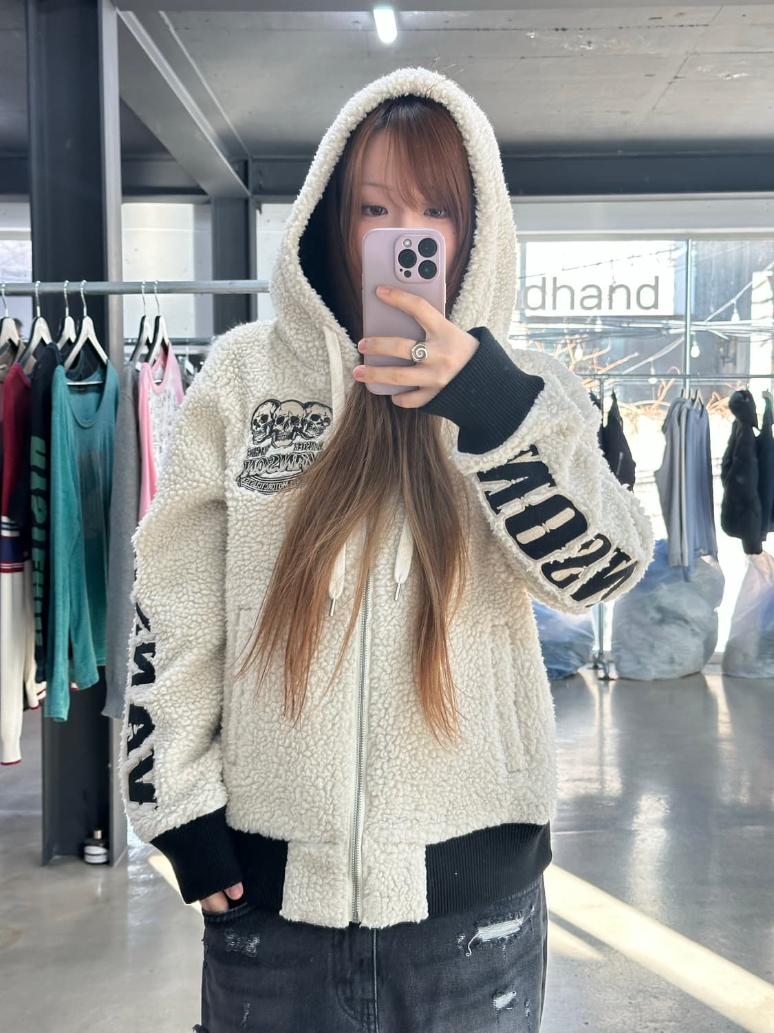 벤슨 스컬 자수 빅로고 플러피 후드자켓 상품이미지3